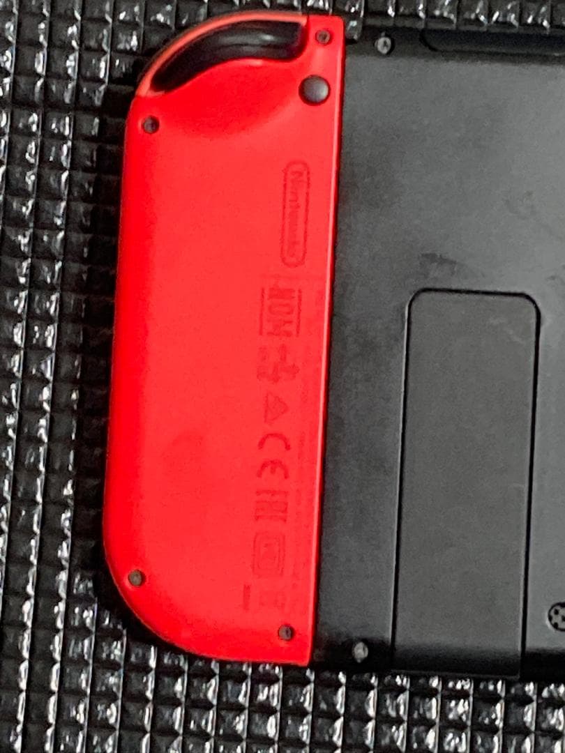 2021年製　任天堂Switch 本体・Joy-Con あつまれどうぶつの森付き