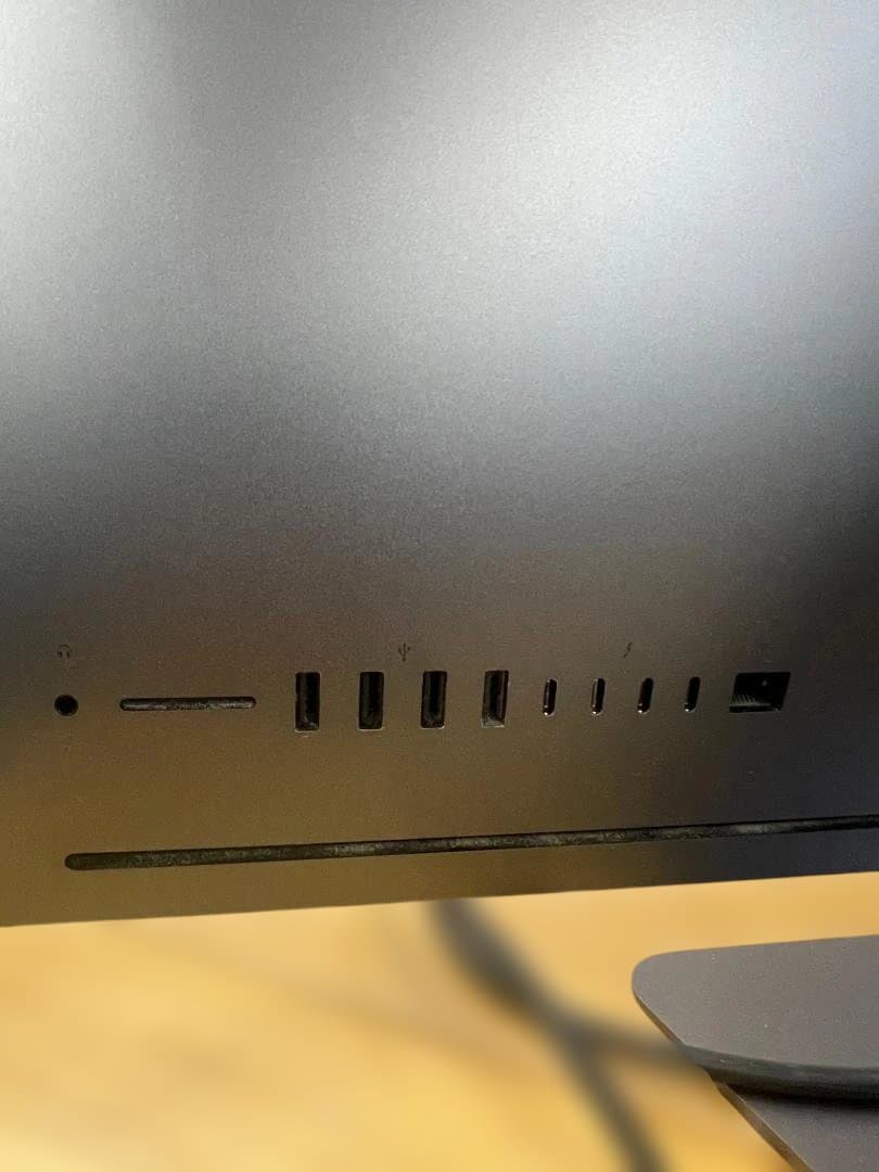 iMac pro 27インチ　2TB