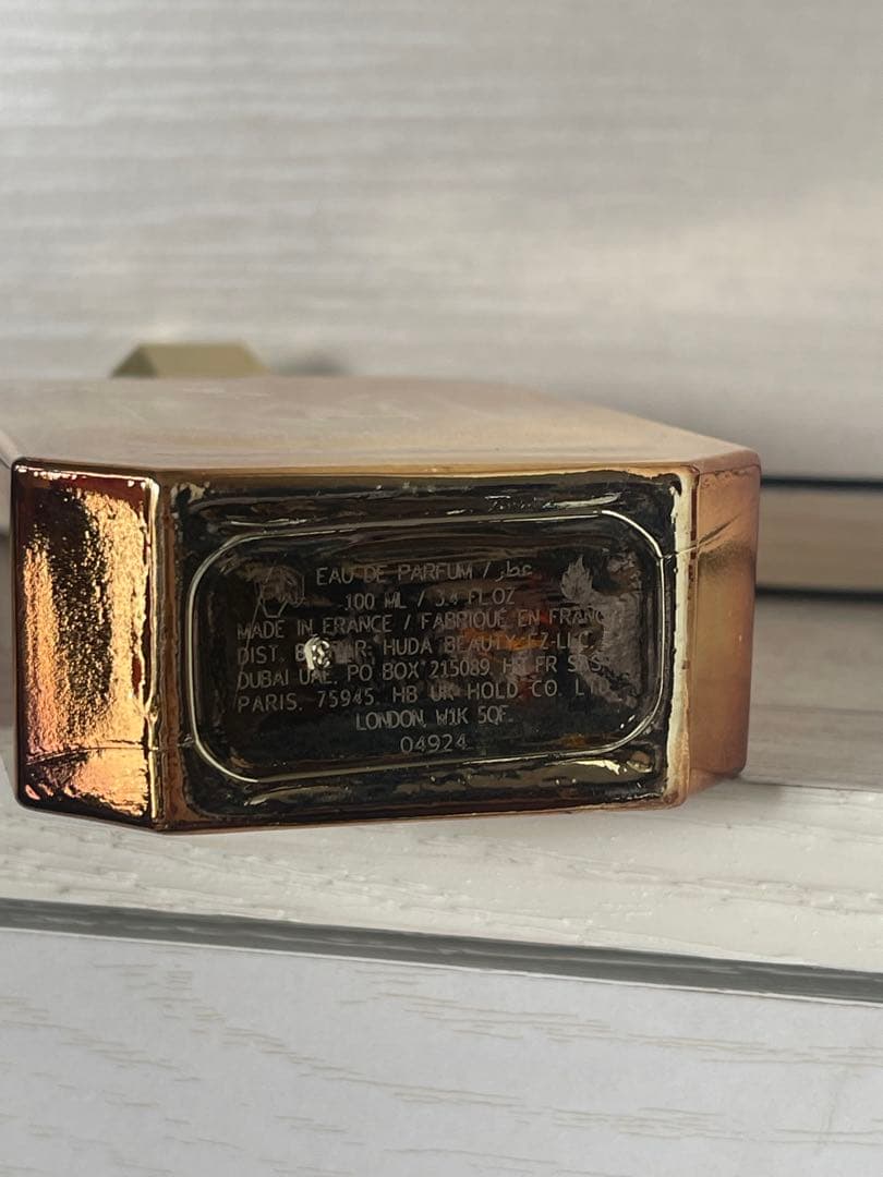 Kayali バニラ　ロイヤル　シュガー　パチュリ　 Sugar