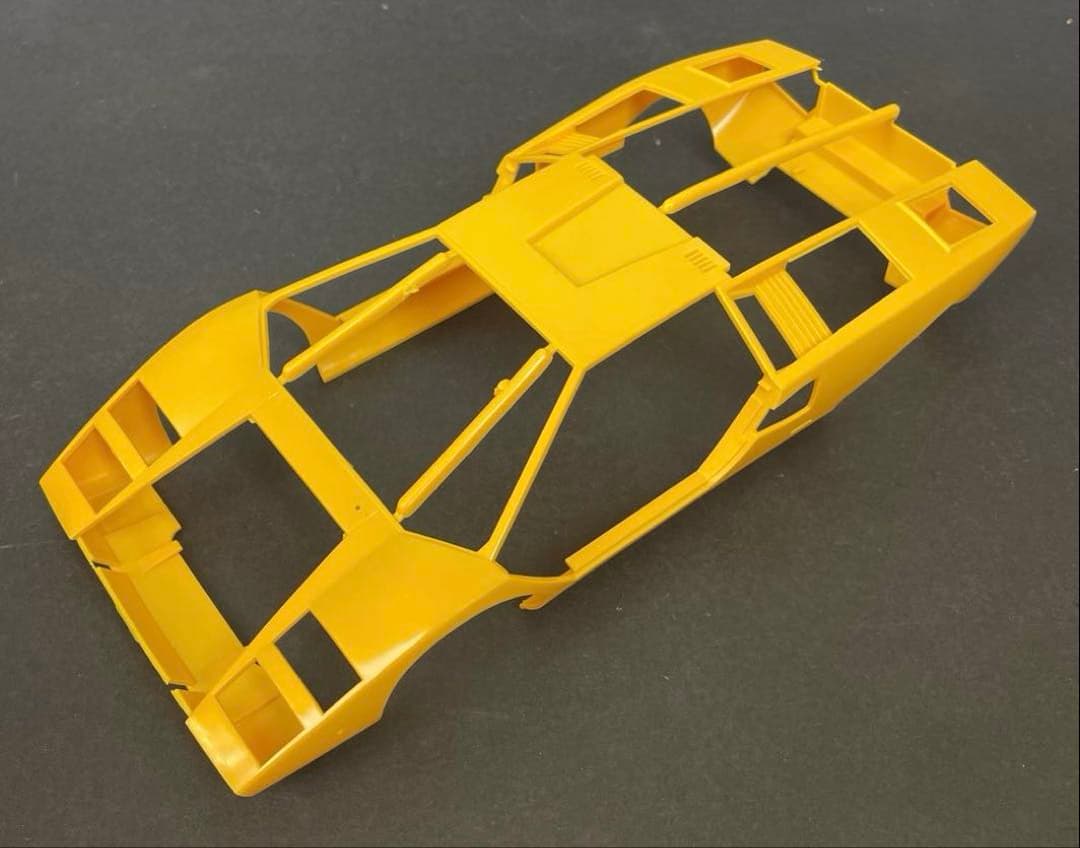 旧　フジミ　カウンタックLP400　1/16　未組立品　開封品