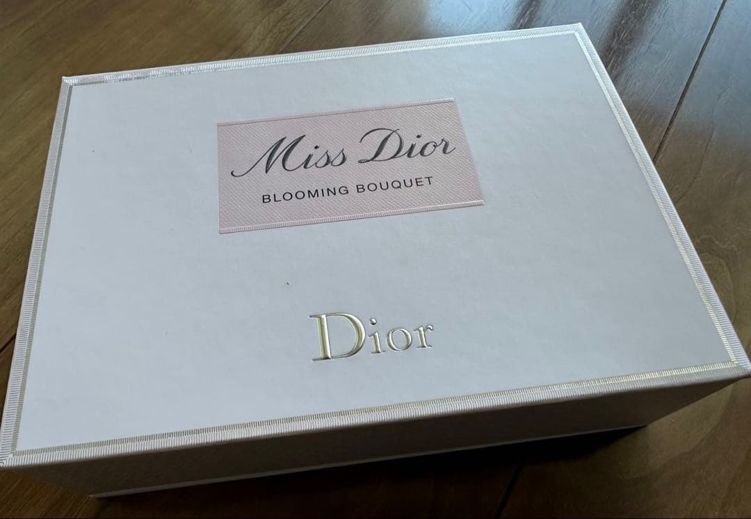 Dior Miss Dior Blooming Bouquet ギフトセット