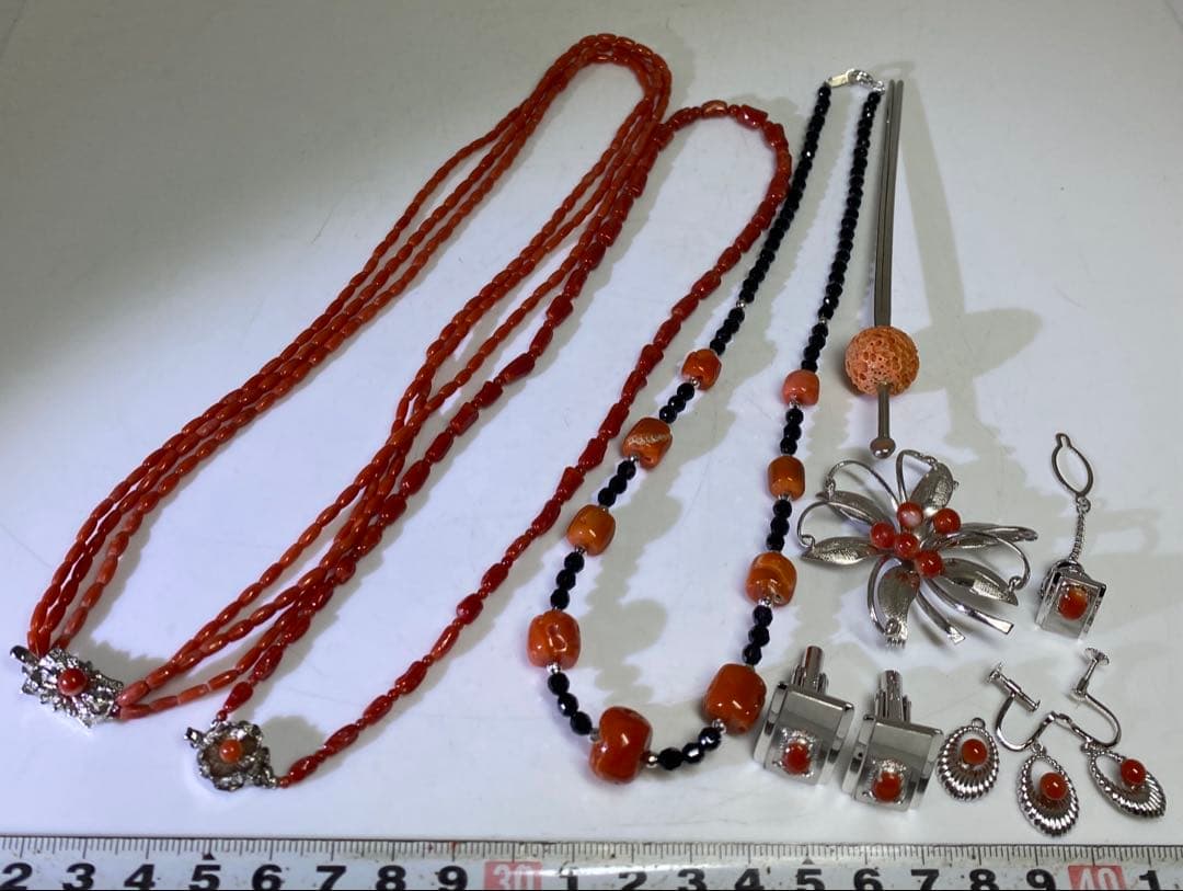 本赤珊瑚　アクセサリー色々84g 東里8-0130☆2F