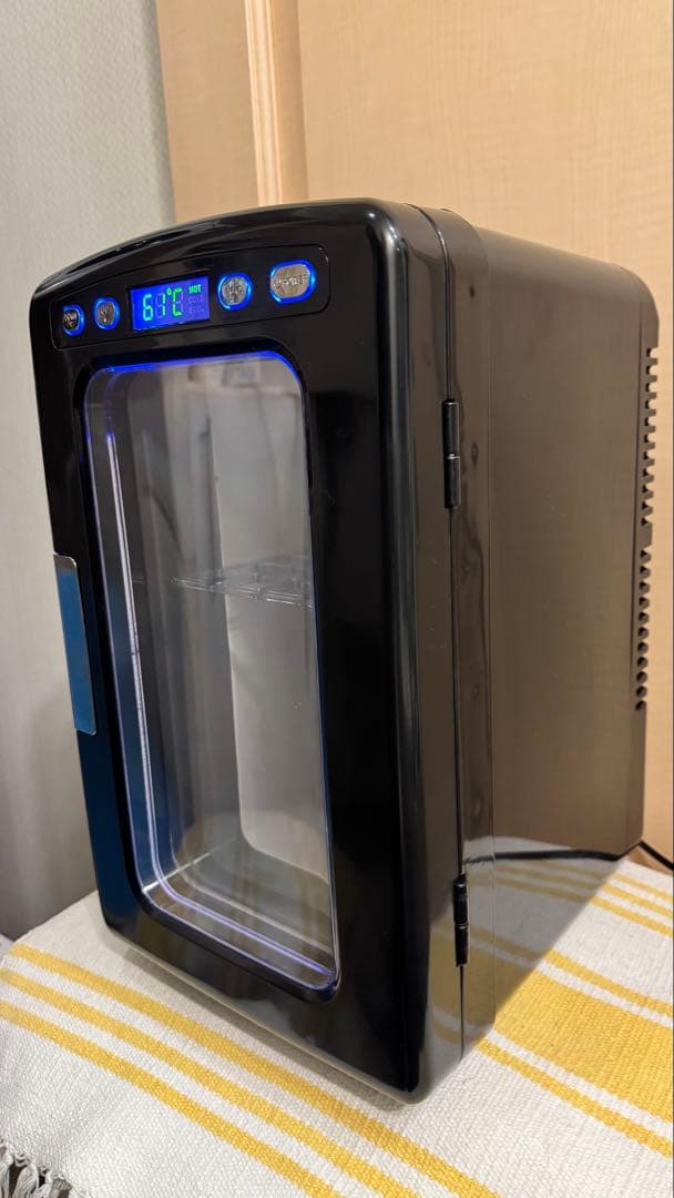 【ほぼ新品】家庭＆車載冷温庫10L氷点下-2～60℃保温保冷家庭＆車載用コード付