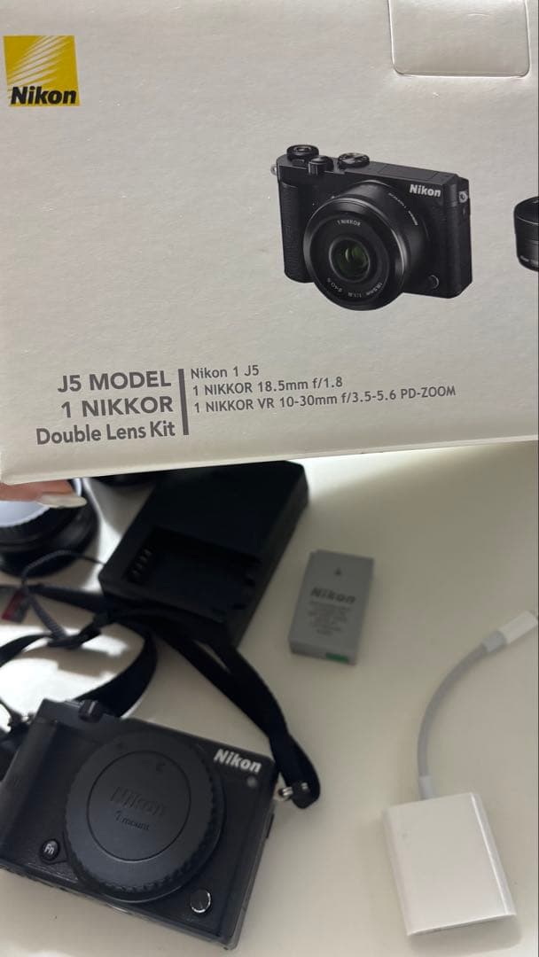 Nikon 1 J5 ミラーレスカメラ レンズ2本付き
