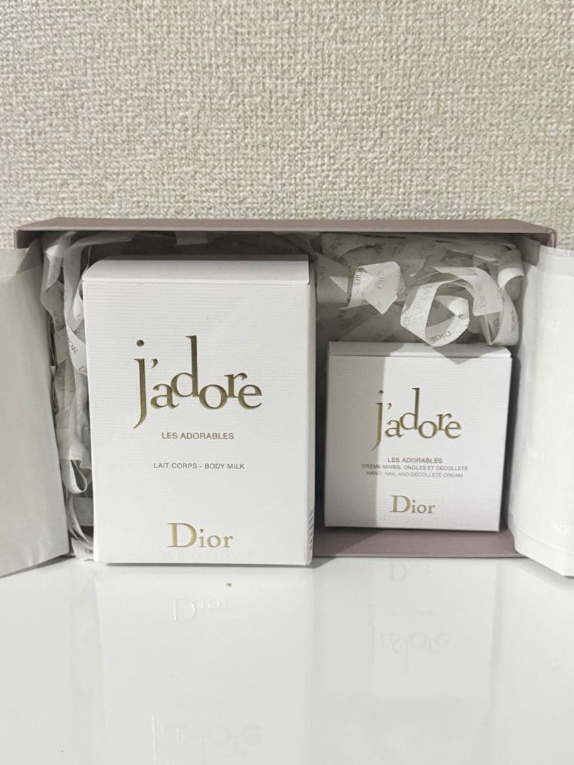 【新品未開封】DIOR ジャドール ボディクリームハンドクリームギフトBOX付