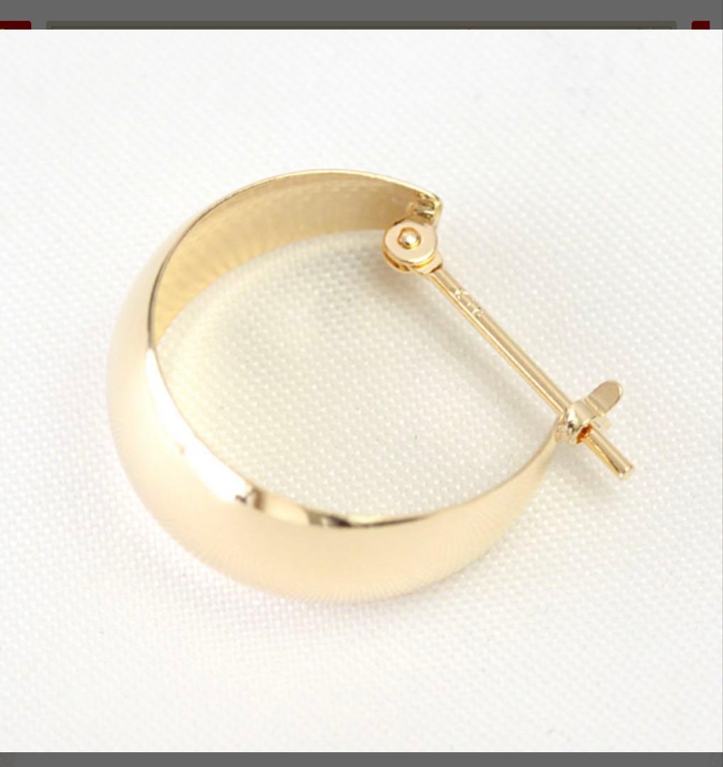 【片耳】フープピアス K18 7mm×15mm ムーンピアス