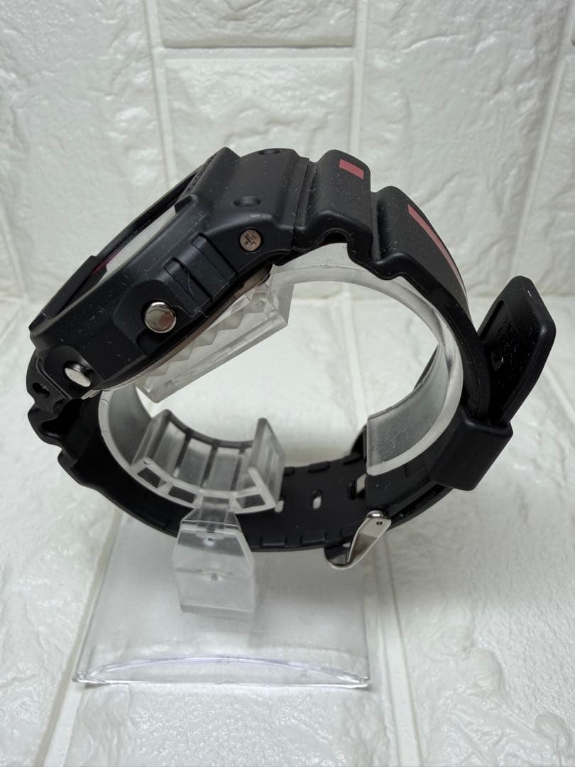 G-SHOCK×マルボロコラボ限定　DW-5600VT