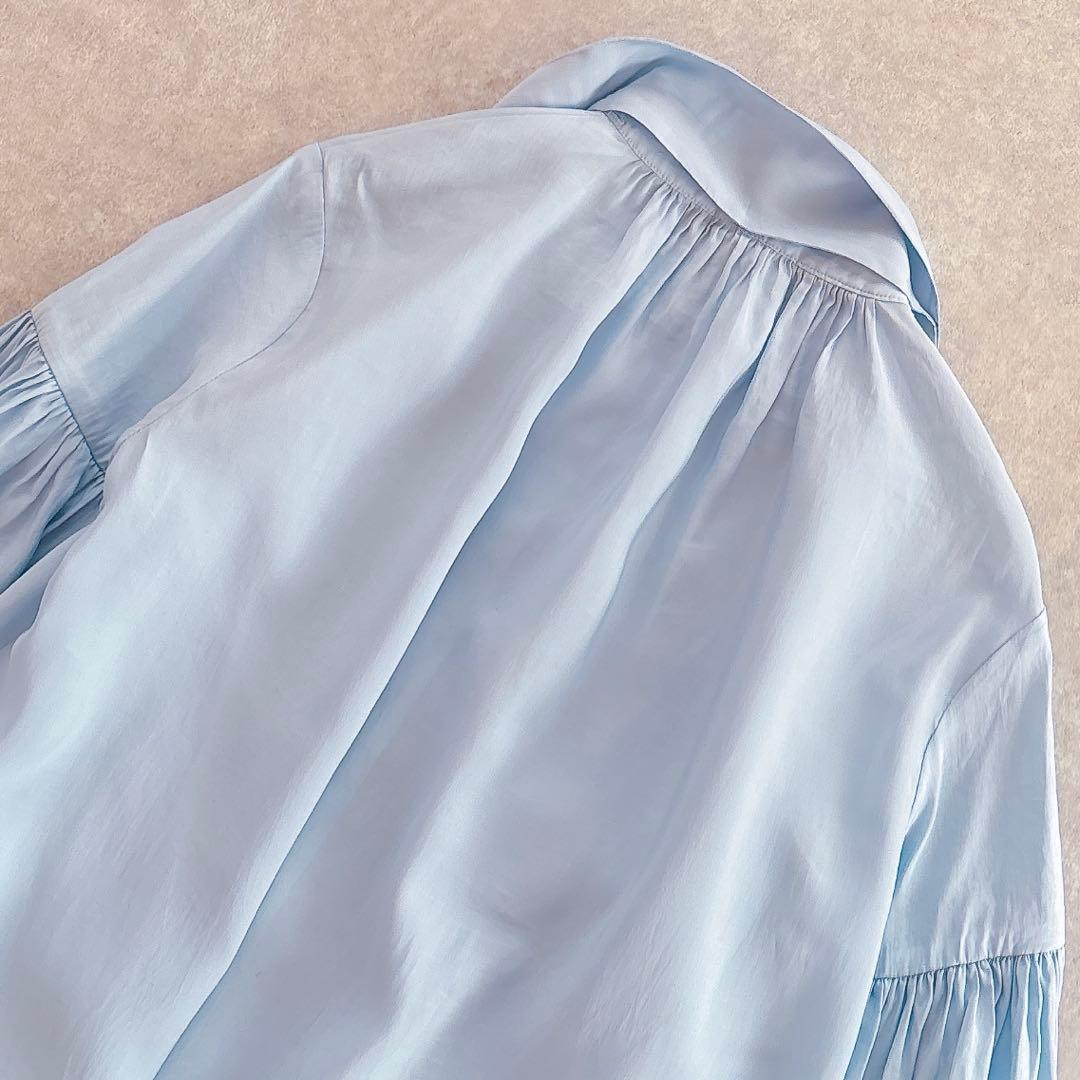 美品 ミラオーウェン 24SSボウタイ 袖ボリュームブラウス 2way ブルー