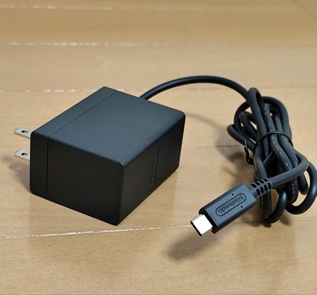 Nintendo Switch Lite コーラルピンク 本体　スイッチライト