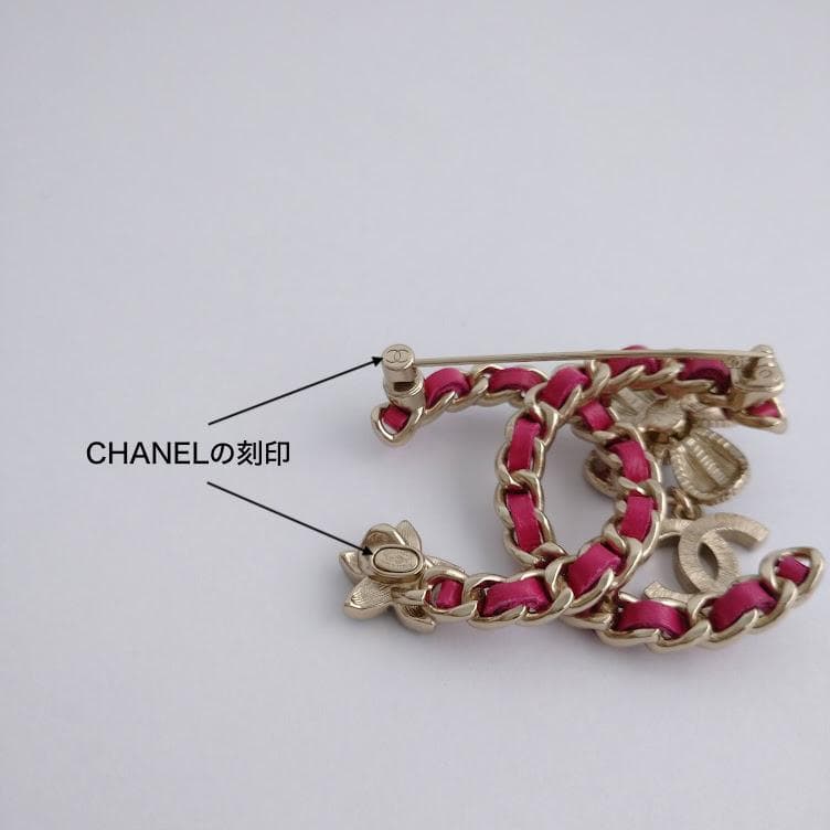 CHANEL フラワーモチーフ ブローチ