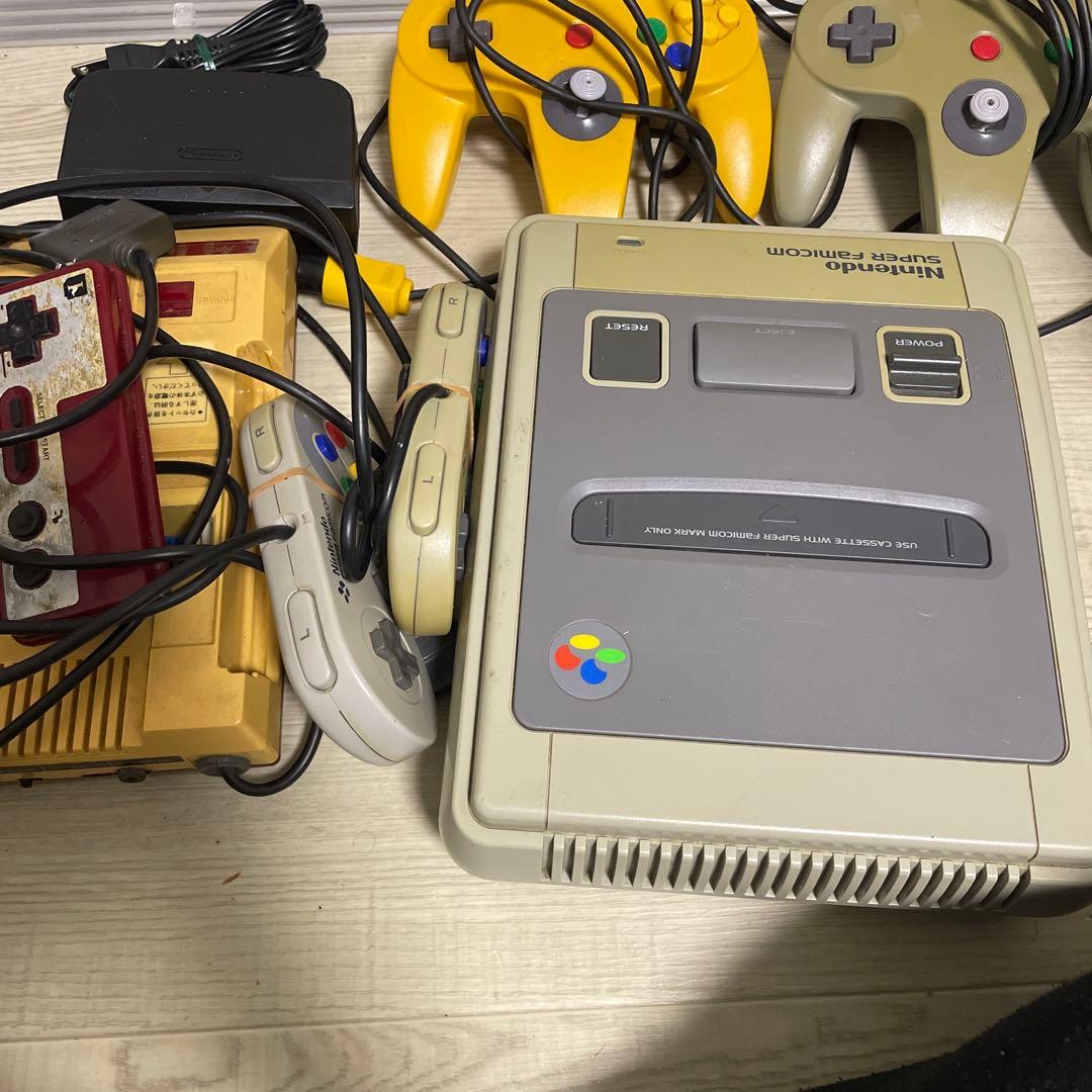 ガ*ン様 ジャンク　70点以上セット　ファミコン　スーパーファミコン　64 コン