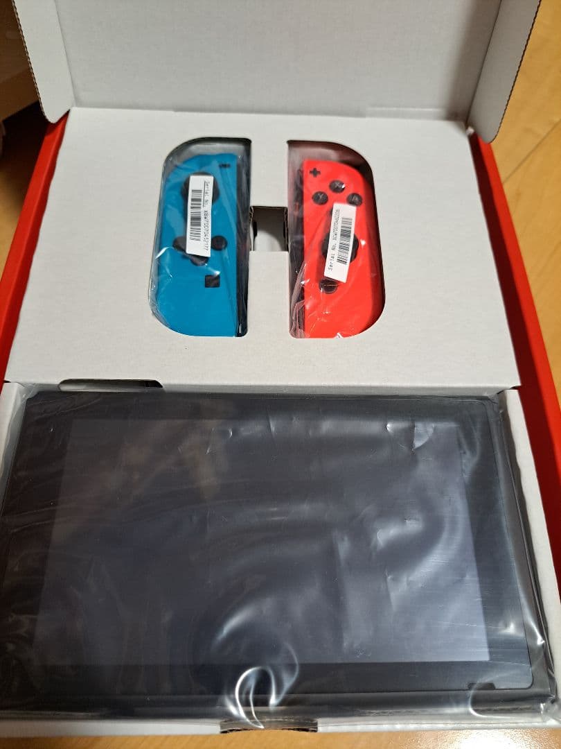 Nintendo Switch 本体 美品　2022年発売