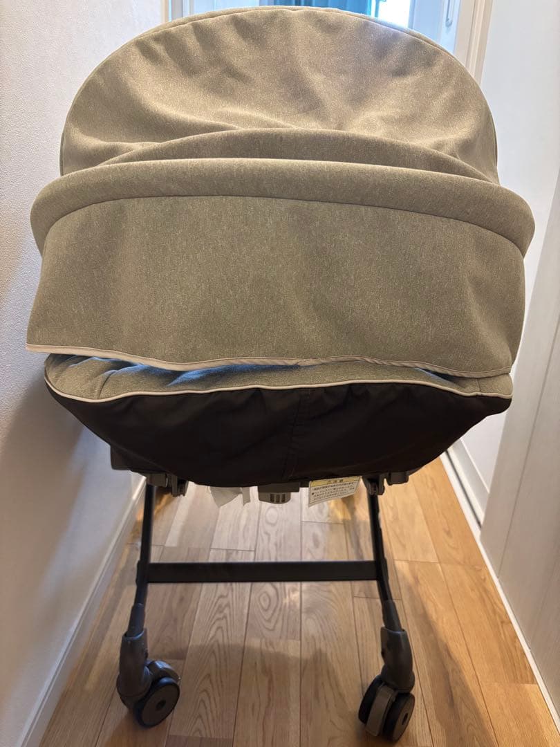 Combi ネムリラ　オートスイング　2018年モデル