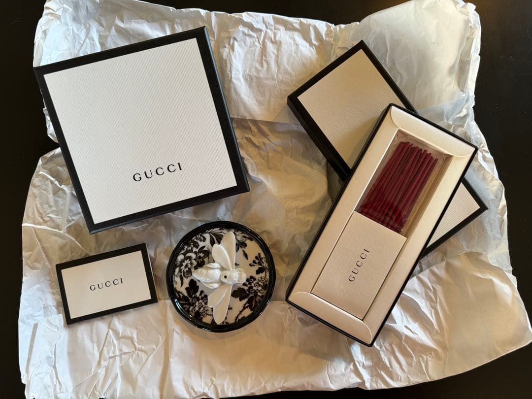 【新品】GUCCI ハーバリウムビーインセンスホルダー/お香セット