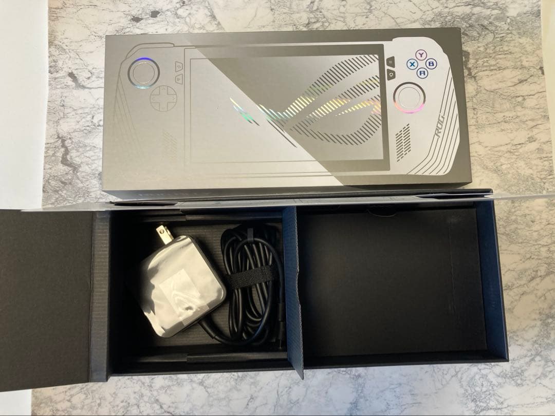 その他 ASUS RC71L-Z1E512 ROG ALLY