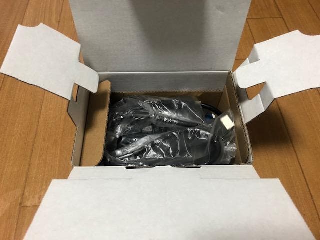 PS VITA TV VTE-1000 AB01 + 閃の軌跡 Ⅰ&Ⅱのセット