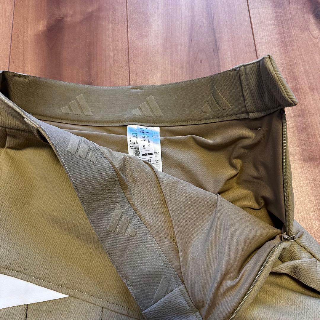 ダンボールニット　プリーツスカート　セットアップ　ベージュ　秋冬　長袖　フーディ