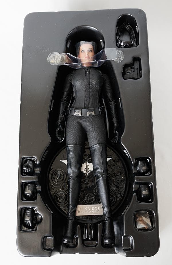 ホットトイズ キャットウーマン セリーナ・カイル