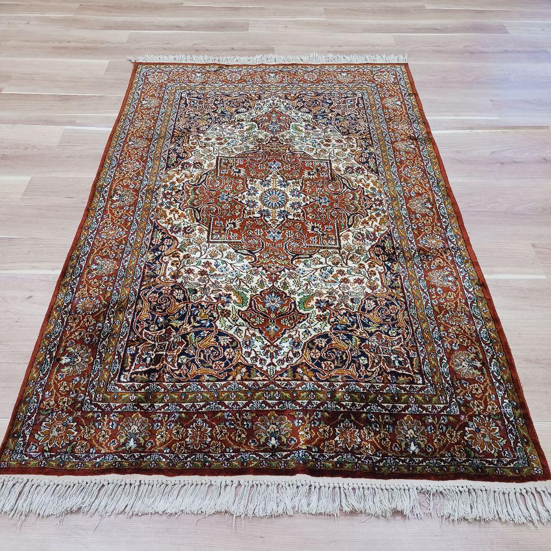 Y3253 インド絨毯 シルク×コットン 手織り 186×119㎝ マット