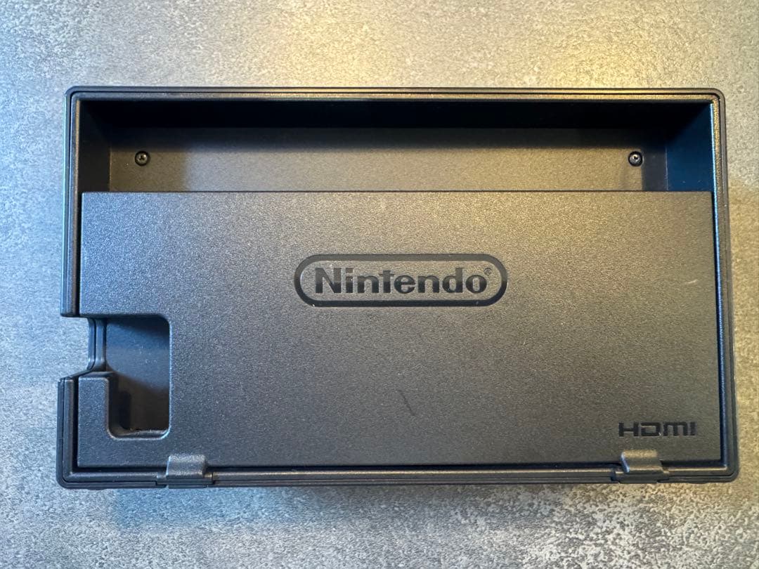 Nintendo Switch 本体、ドック