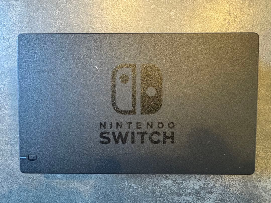Nintendo Switch 本体、ドック