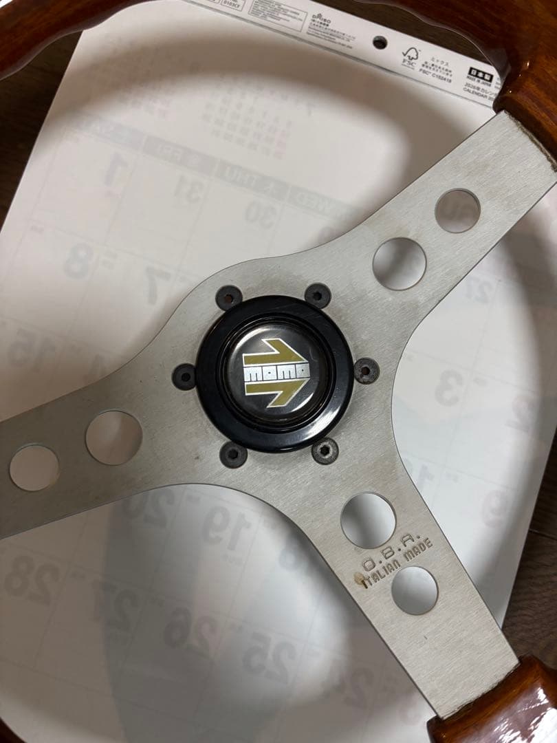 ステアリング　ハンドル　momo ウッド　O.B.A