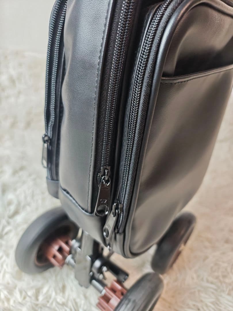 【ほぼ未使用】 キャリーステッキライト168 シルバーカー 黒　定価27280円