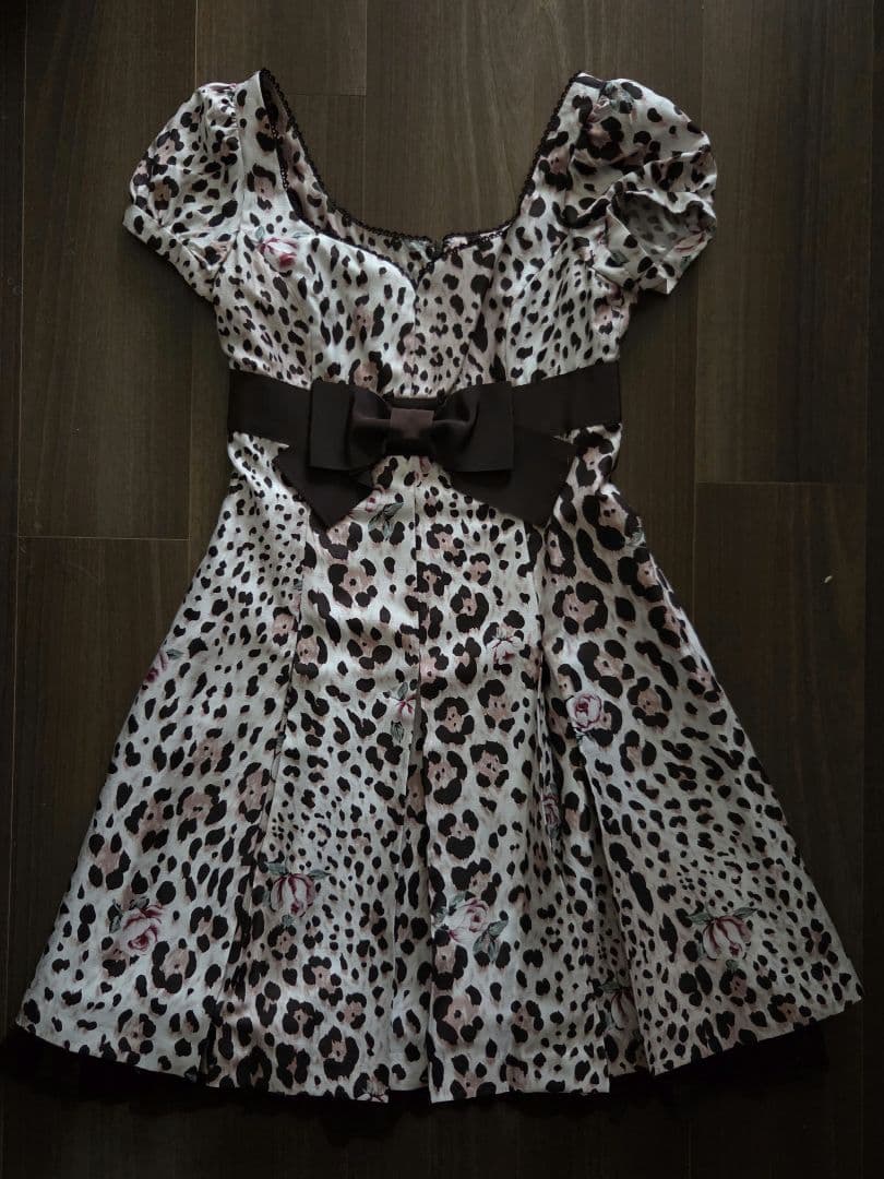 JESUS DIAMANTEジーザス ディアマンテ 小悪魔ワンピース ヒョウ柄