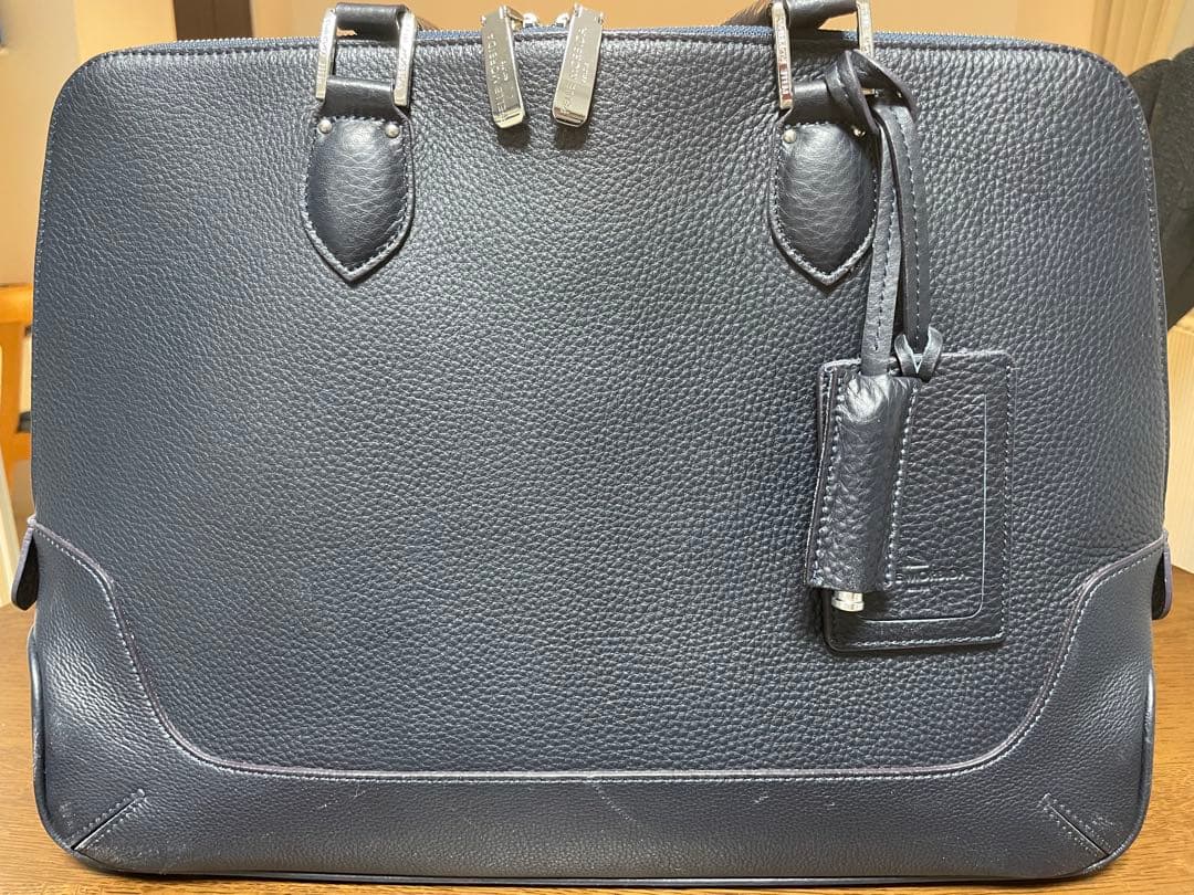 ペッレモルビダ Maiden Voyage MB045A 大容量ブリーフバッグ