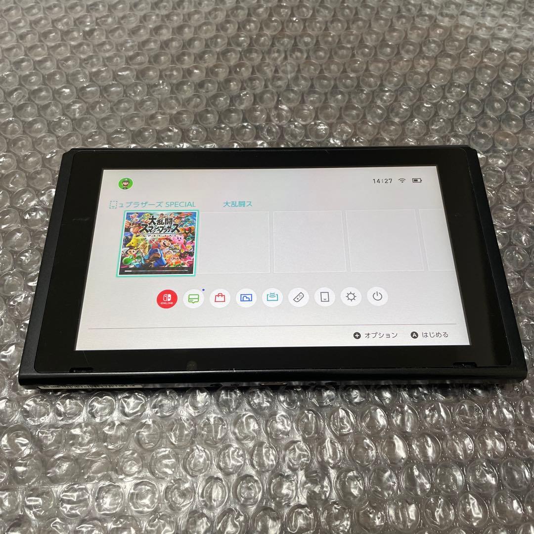 15 Nintendo Switch 本体　初期型