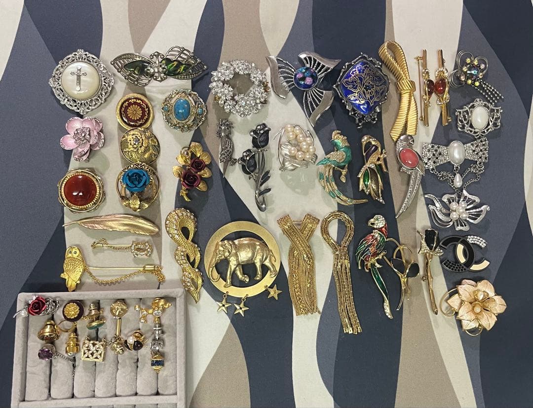 ブローチ・タイピンまとめ売り