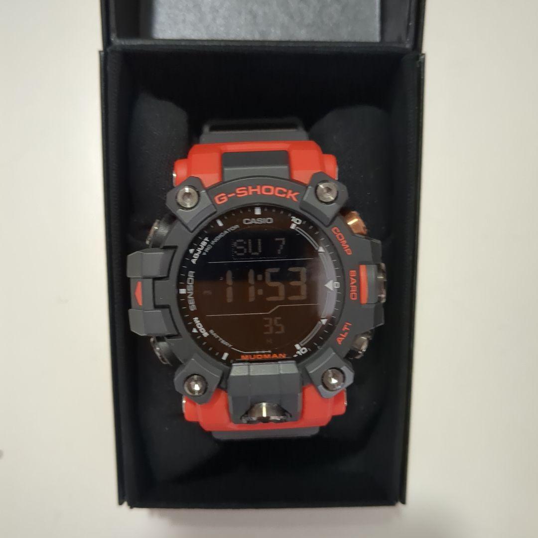 G-SHOCK デジタル腕時計 レッド/ブラック