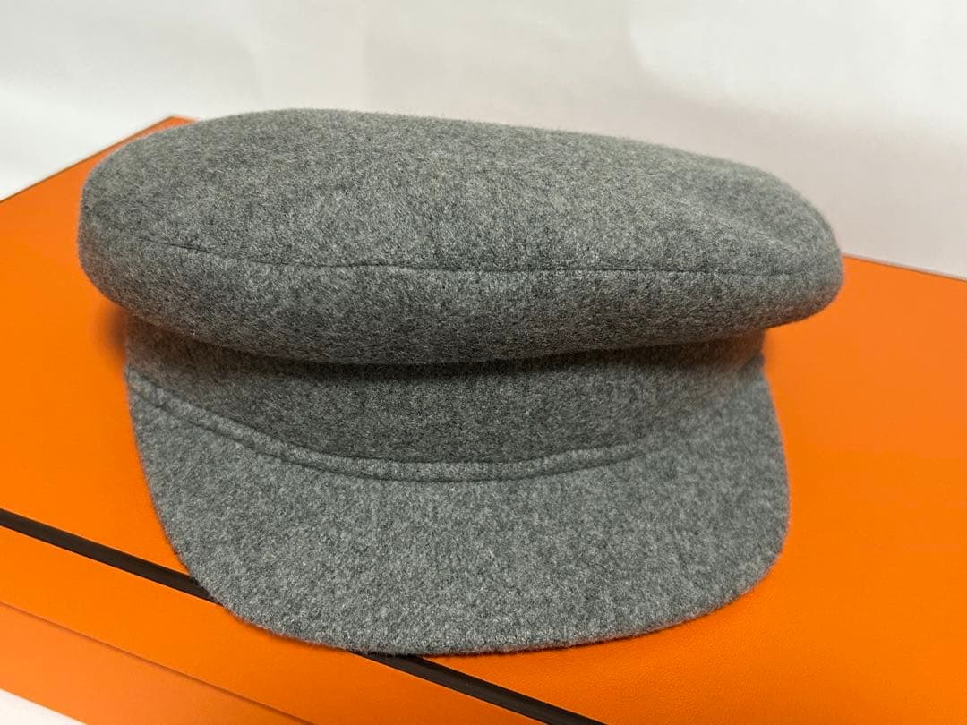 正規品・美品【HERMES】秋冬グレー カシミヤ100%キャスケット