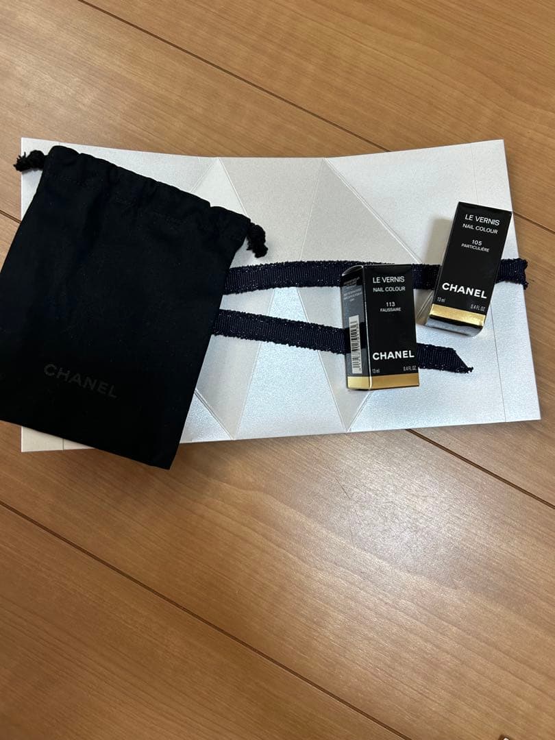 シャネル　ネイル2本　巾着