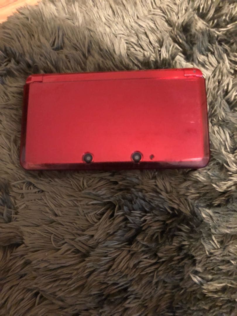 ニンテンドー3DS赤
