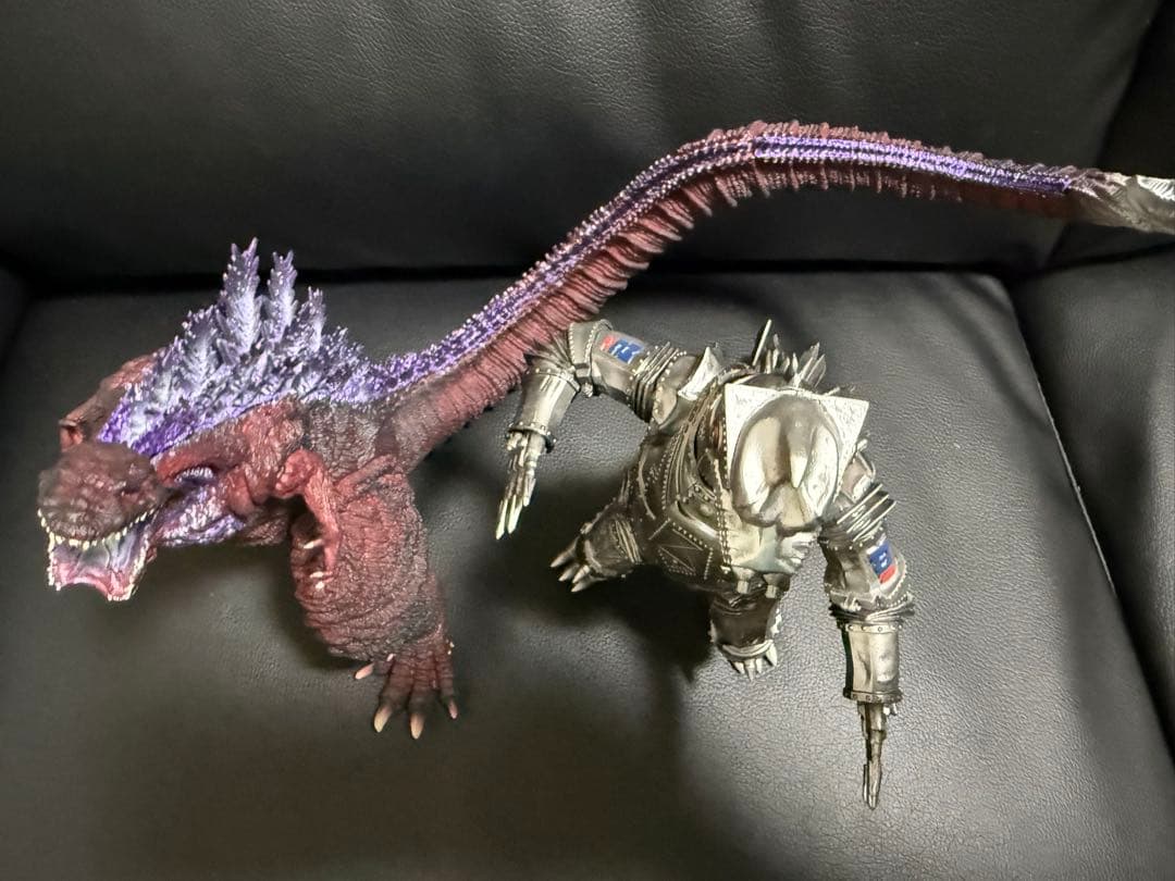 m*a様 セット売り☆一番くじ ゴジラ怪獣乱舞〜荒ぶるモノ〜 B賞 Ｄ賞 黒龍工