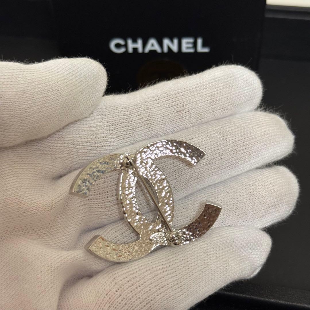 美品 シャネルブローチ CHANEL ピンブローチパールモチーフ ココマーク