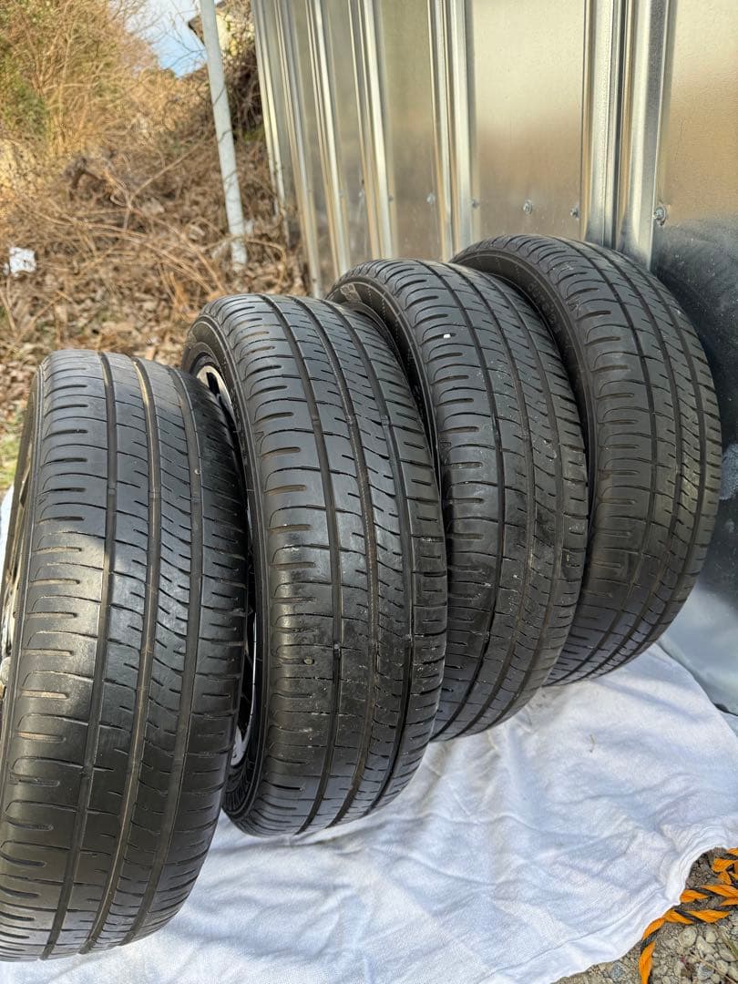 ホンダNBOxカスタム 純正15インチタイヤセット165/55R15 23年