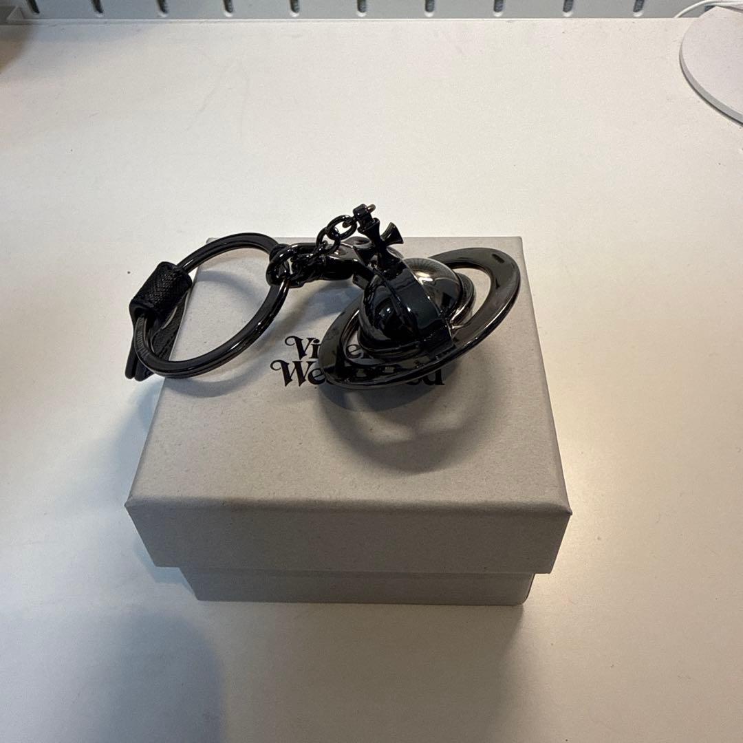 Vivienne Westwood オーブキーホルダーブラック