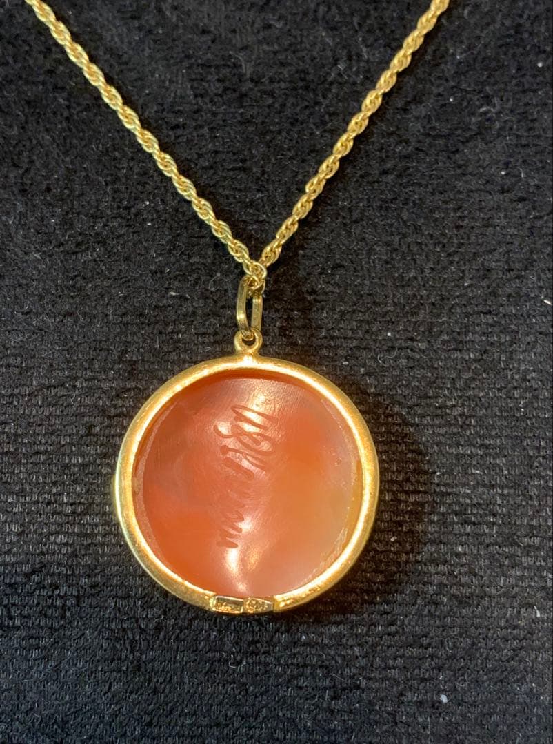 希少シェルカメオヴィンテージペンダント 貴婦人横顔 CAMEO作者サイン有り