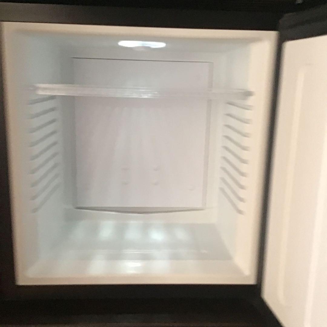 SunRuck 　ペルチェ式　電子冷蔵庫