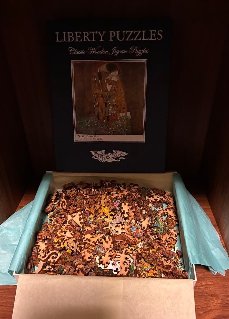 アメリカ製 高級ジグソーパズル 483ピース Liberty Puzzles