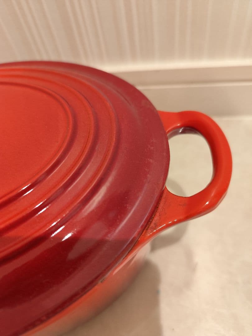 LE CREUSETル・クルーゼ ココットオーバル チェリーレッド 23cm