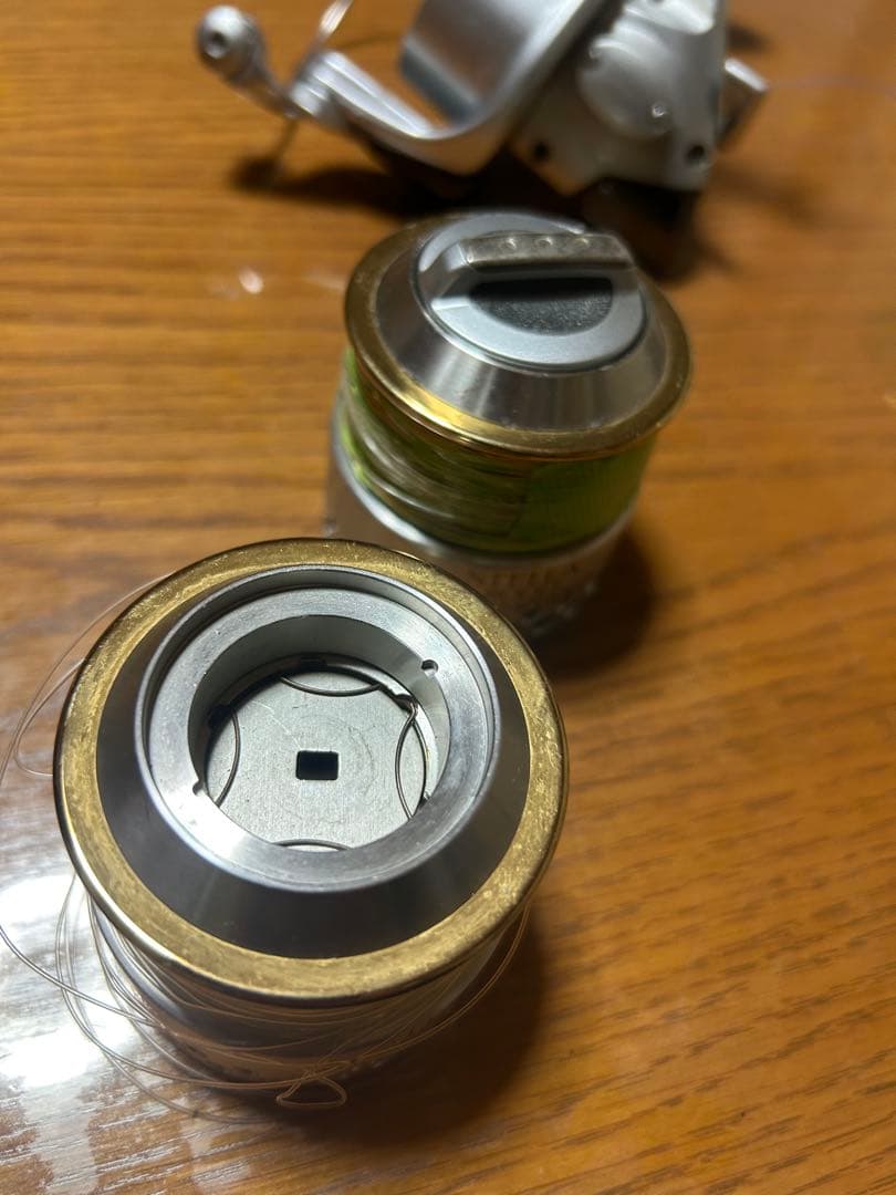 STELLA 8000 スピニングリール 6000と8000のスプール箱付き