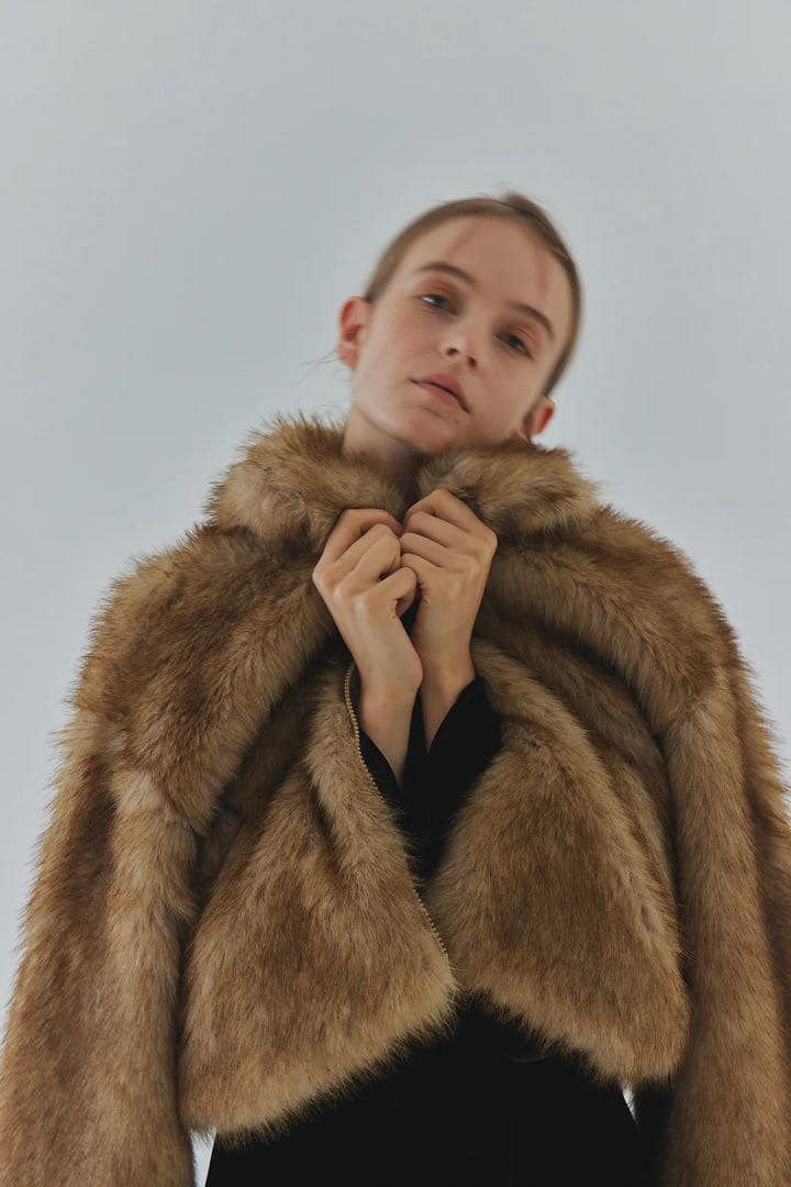 【完売品】maison.celon / eco fur short jacket