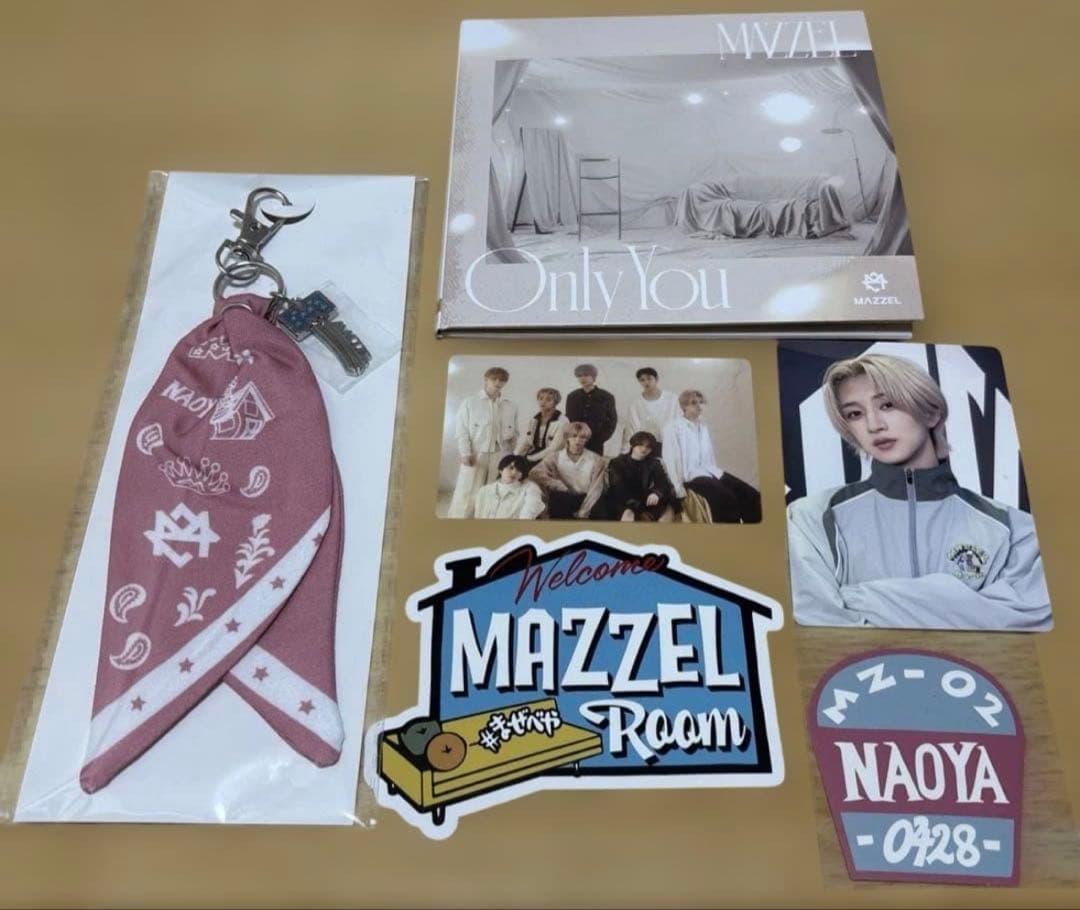 MAZZEL NAOYA バンダナ　CD ステッカー　まぜべや　ナオヤ