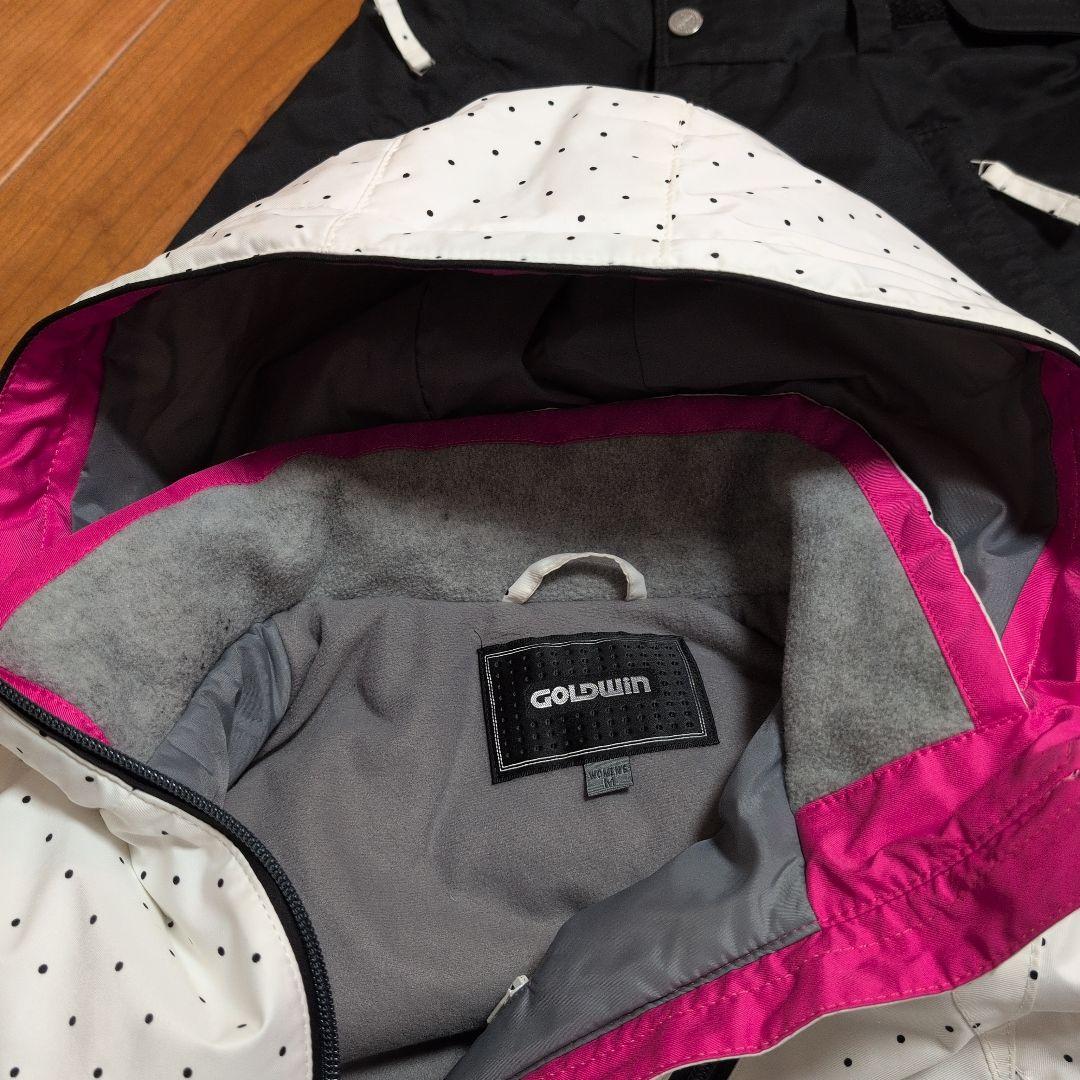 ひまわりさん専用GOLDWIN スキーウェア スノボ　女性用