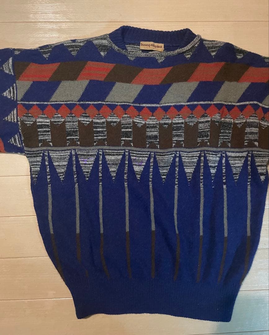 イッセイミヤケ　Issey Miyake ビンテージ　ニット