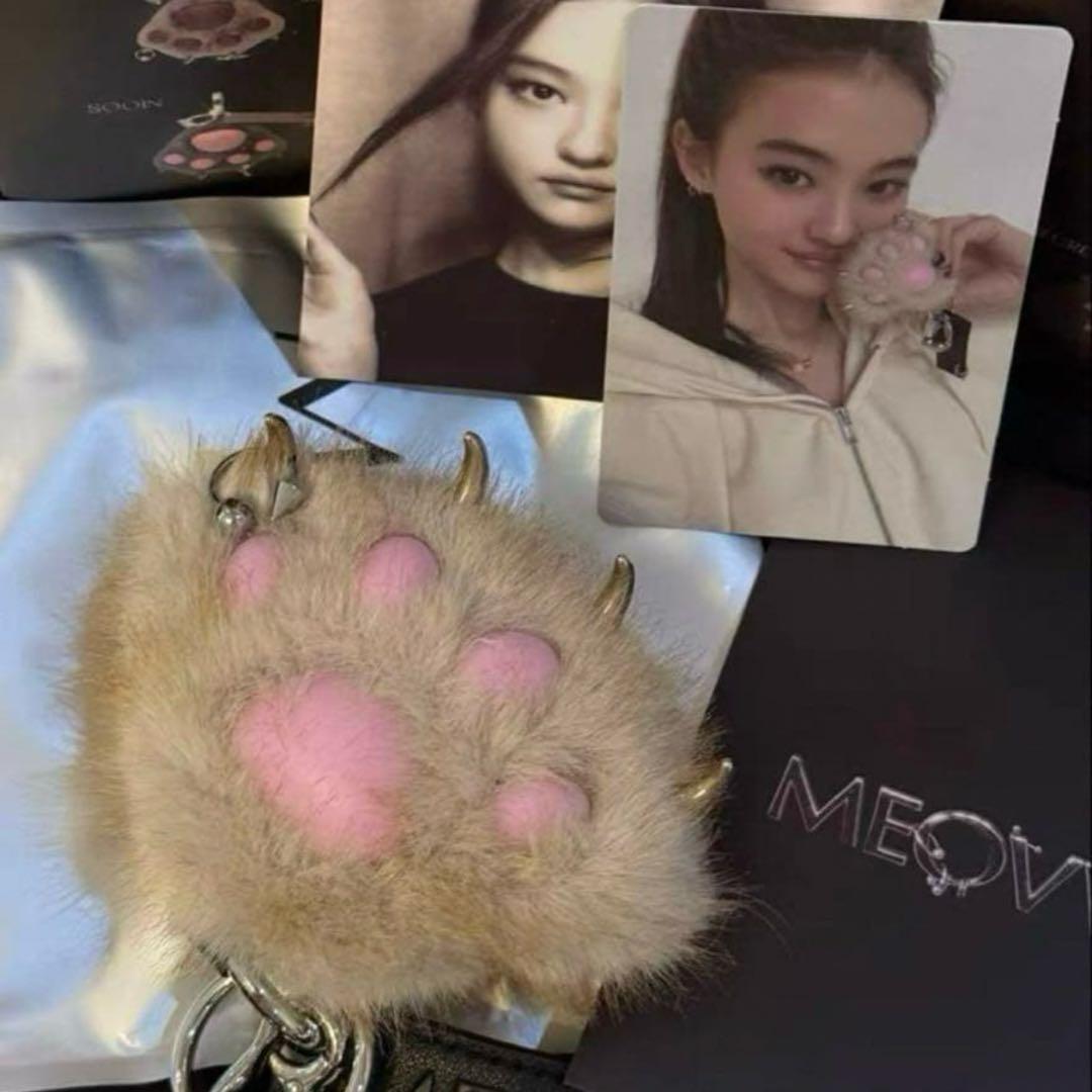 MEOVV JELLY PAW Ver. キーリング　エラ