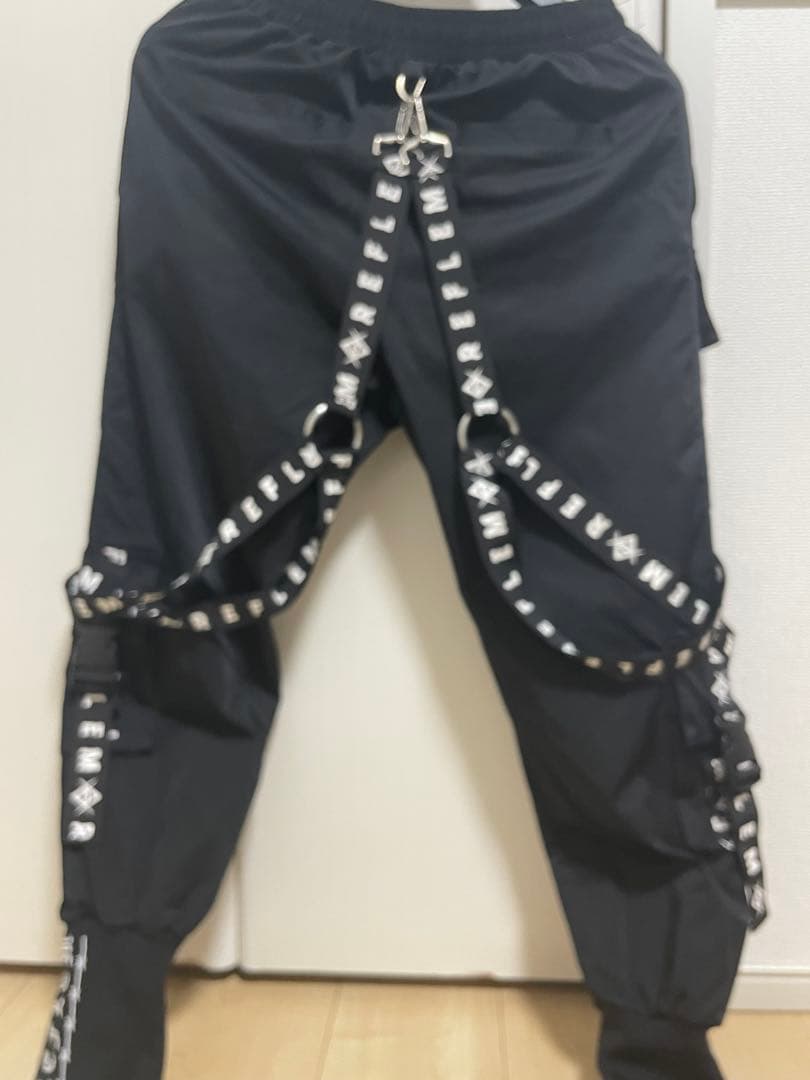 REFLEM【レフレム】ハーネスロゴテープデザインカーゴパンツ(Bナイロン生地)